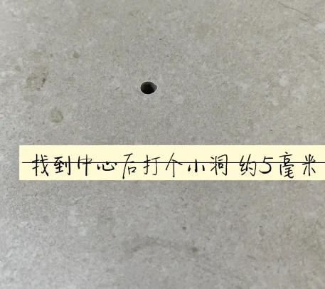 宣恩瓷砖空鼓维修公司专业解答在瓷砖铺贴过程中，如果砂料搅拌不均匀，将会带来以下问题